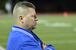 Commins Mariemont Warriors Coach Kurry Commins previously taught and coached at Oak Hills High School for becoming to Mariemont. He now teaches World History I and II in addition to being the head football coach.